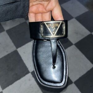 Guess flat sandals